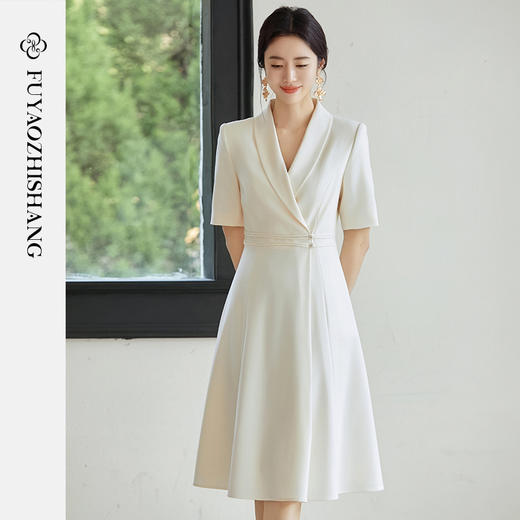 FUYAO扶摇 中华风连衣裙女修身显瘦西装裙优雅短袖高级感大摆裙夏 商品图0