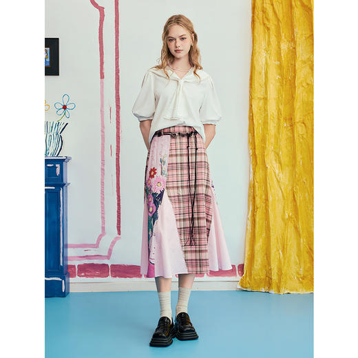 两三事 次元漫游 2025夏季新款波西米亚格子印花裙a字半身裙 商品图2