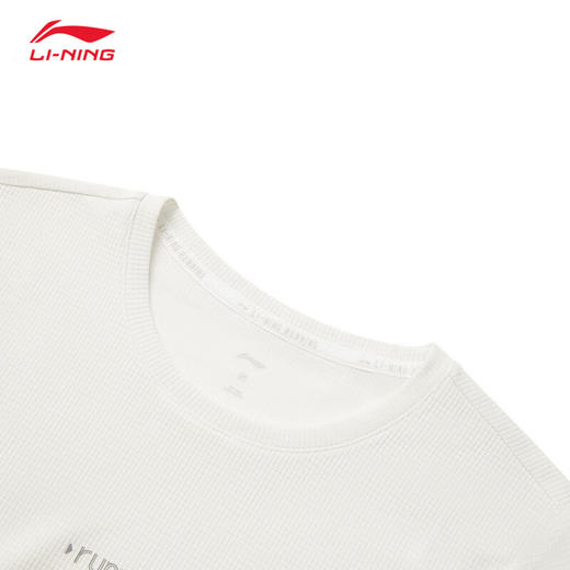 李宁专业跑步系列女子反光速干透气短袖T恤ATSV098 商品图2