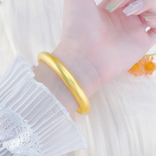 【限时克减150元】足金999.9 #超轻 古法空心固口手镯光圈扁形素圈手镯（面宽约8.9-9.3mm)(AIGFSZ00873-4)（预售产品下单后不退款不退货不换货不补差价） 商品图0