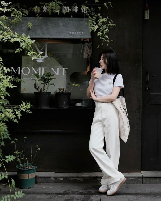 MC家亚克力水钻爱心刺绣标精梳棉T柜上900＋ 商品图0