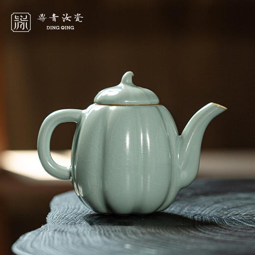 问鼎鼎青系列瓜棱壶 商品图0