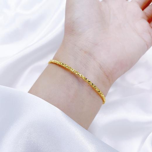 【限时克减150元】足金999.9 #碎碎冰 【精品】实心固口四方手镯碎碎冰手镯满天繁星手镯（面宽约1.9-2.3mm，厚约1.8mm）(AISZ00508-5) 商品图2