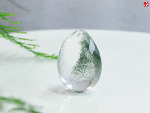 【幽绿幻纱】绿幽灵水晶吊坠 配精美挂绳 商品图3