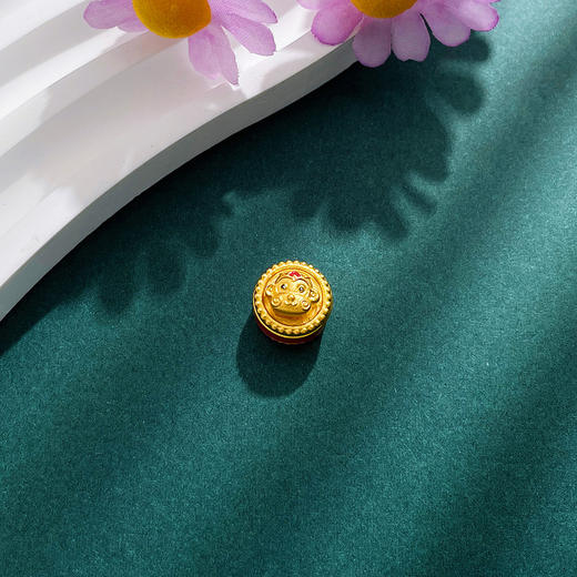 【限时7.5折】【定价黄金】足金 #儿童/宝宝 #时来运转 3D硬金烤漆猴年生肖手串配件时来运转福字猴宝宝Diy手串配件（可转动）(V3DSC00436)预售产品下单后不退款不退货不换货不补差价 商品图2