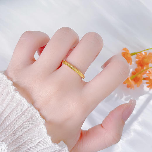 【限时克减150元】足金999 #碎碎冰 5G黄金实心戒指CNC碎碎冰条戒(BE5GJZ00080)（预售产品下单后不退款不退货不换货不补差价）（预售产品下单后不退款不退货不换货不补差价） 商品图2