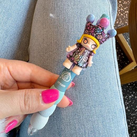 小人小红书按动可爱油性ins甜美少女学生玩偶中性笔中性卡通圆珠 商品图3