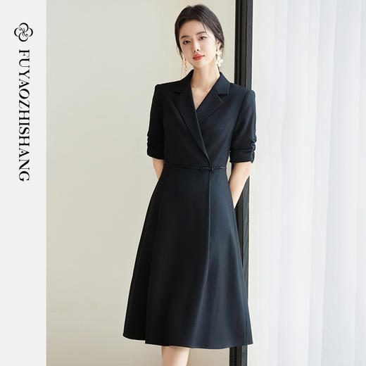FUYAO扶摇 2025新款女神范连衣裙高级感修身显瘦国风盘扣黑色裙子 商品图1