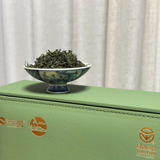 2025明前绿茶 ｜【头采好时节·江头贡茶】绿色/生态/天然/健康/好喝/明前/特级/云雾绿茶，规格：125g*2罐*1盒 商品图2