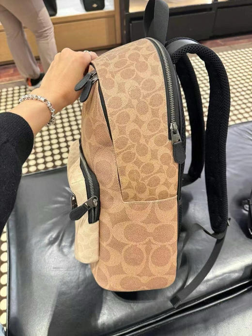 ¥1899🇺🇸出行你需要一个大背包！Coach West 男款大双肩包 ，这款特别火爆，coach畅销男士背包，非常有质感 商品图5