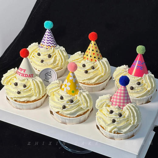 【爆款】奶油小狗纸杯小蛋糕-纸杯颜色随机 商品图0