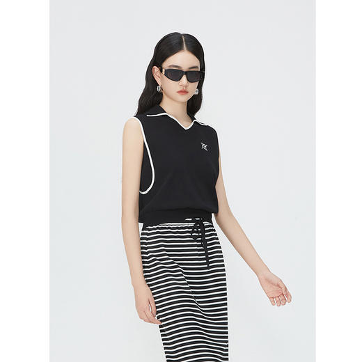 NEELLY纳俪商场同款夏新款翻领无袖背心T恤女小众撞色设计感上衣N25044A14437 商品图1