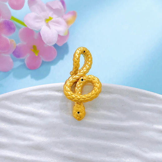 【限时7.5折】【定价黄金】足金 #蛇年新品 #生肖 3D硬金空心蛇年生肖金蛇起舞吊坠(V3DDZ00276)（预售产品下单后不退款不退货不换货不补差价） 商品图1