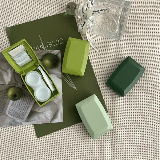 绿色森系便携芥末绿带镜盒 商品图1