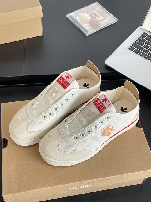 点此购买 迪桑特Chron无系带男女款低帮帆布休闲鞋 98 315419 商品图3