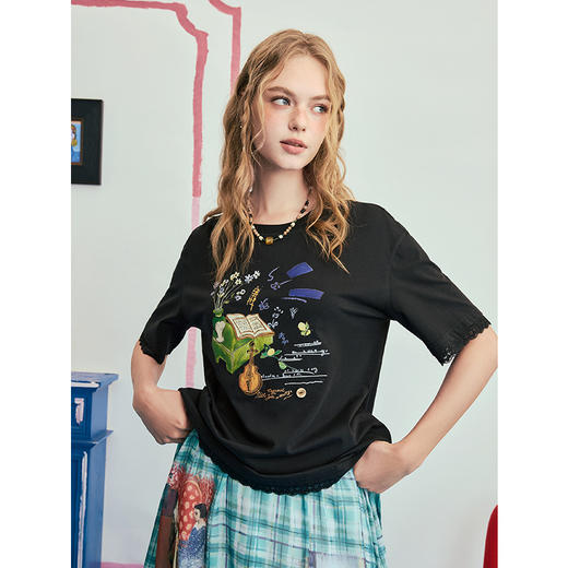 两三事野兽情书2025夏季新款复古油画印花蕾丝拼接短袖t恤女宽松 商品图1