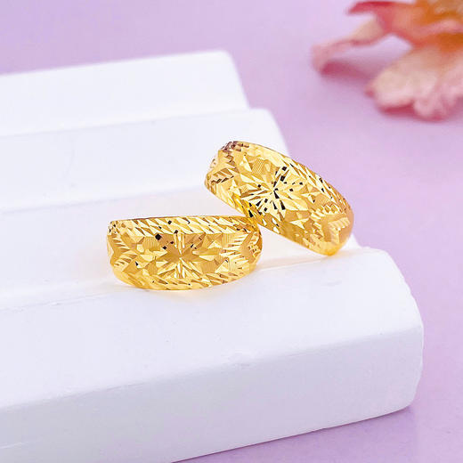 【限时克减150元】足金999.9 车花蛇肚耳包(ES00616)预售产品下单后不退款不退货不换货不补差价 商品图0