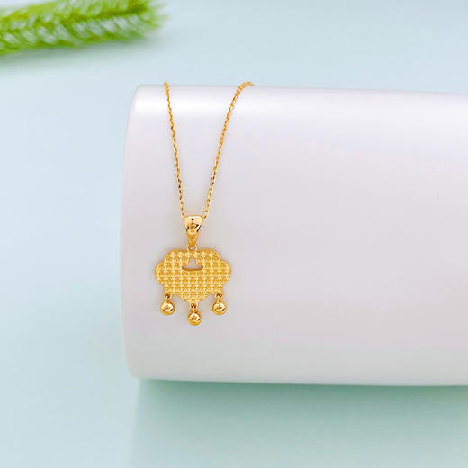 【限时7.5折】【定价黄金】足金999 (足金999字印)5G黄金鱼鳞铃铛锁片锁包吊坠（不含链）(5GDZ00492)（预售产品下单后不退款不退货不换货不补差（预售产品下单后不退款不退货不换货不补差 商品图1