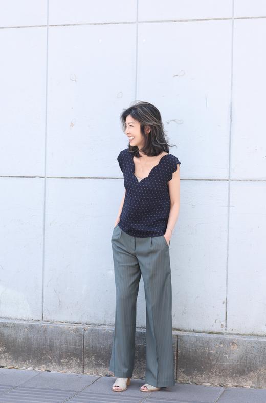 TYNVIE 经典V领背心-爱心花纹 商品图9