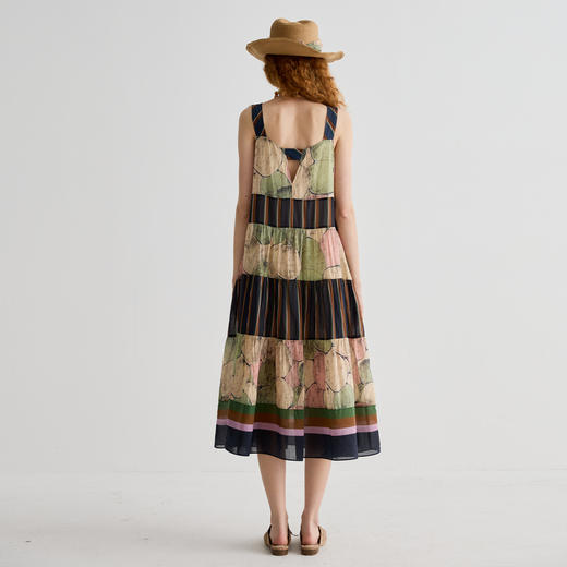 谜底连衣裙无袖2025夏新品复古风度假欧根纱A型长吊带裙252ML0642 商品图2