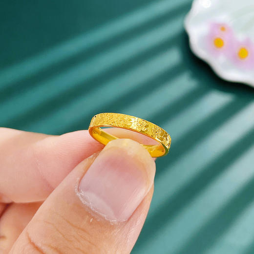 【限时克减150元】足金999 #固口戒指  #碎碎冰  5G黄金空心幸运五花戒指樱花碎碎冰圈戒（面宽约2.6-3.0mm）(AG5GJZ00268)（预售产品下单后不退款不退货不换货不补差 商品图2