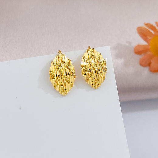 【限时克减150元】足金999 5G黄金绕线叶子耳饰金叶耳钩耳钉(AG5GES00146)预售产品下单后不退款不退货不换货不补差价 商品图0