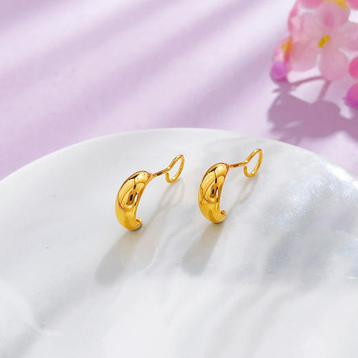 【限时克减150元】足金999 （足金999字印）5G黄金实心简约几何C圈半圆耳饰耳圈弯月小金豆耳钉(5GES00857)预售产品下单后不退款不退货不换货不补差价 商品图0