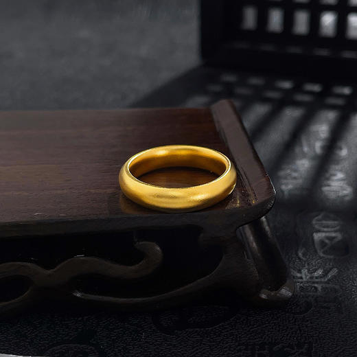 【限时克减150元】足金999.9 #复古风 #固口戒指 古法空心圈戒光圈素圈泥鳅背戒指（面宽约4.2-4.6mm，厚约2.4mm）(GFJZW00093) 商品图1