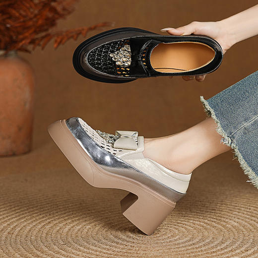 【预售5天】里外全皮乐福鞋松糕跟圆头镂空蝴蝶结水钻深口单鞋休闲鞋厚底鞋MLD&A237 商品图0