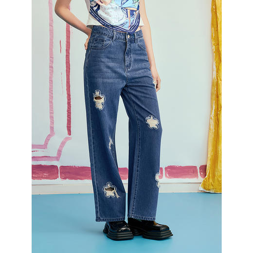 两三事 量子甜蚀 2025夏季新款时尚做旧破洞直筒高腰牛仔裤女 商品图3