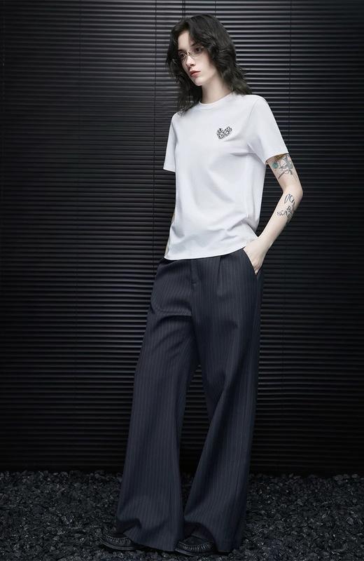 MC家亚克力水钻爱心刺绣标精梳棉T柜上900＋ 商品图4