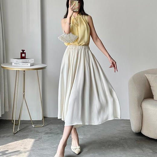 洛诗琳41841气质无袖真丝衬衫2025夏季木耳边绑带真丝上衣2988 商品图3