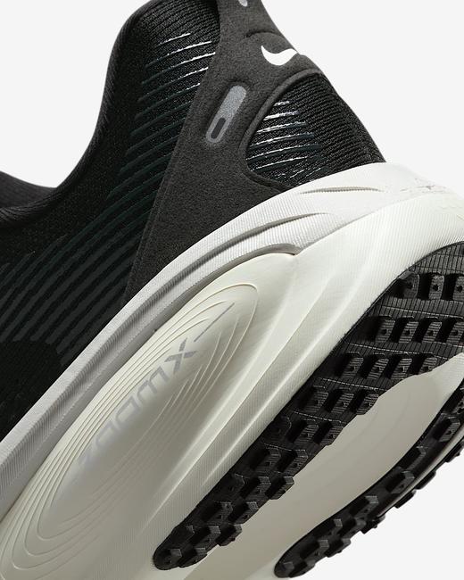 Nike 耐克Vomero 18 耐克迈柔男子公路跑步鞋HM6803-007 商品图6