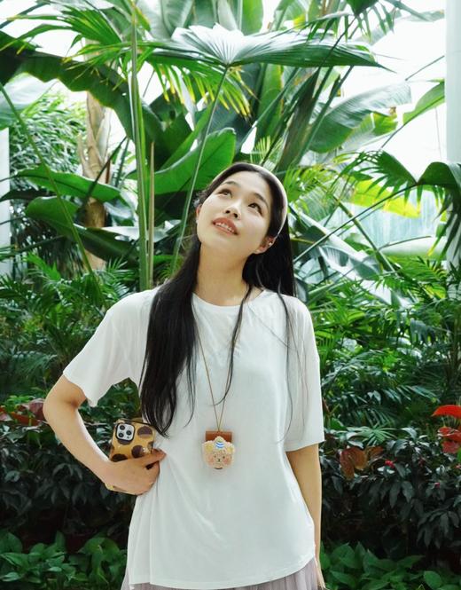 工厂直销 | “凉感面膜”系列  亲肤短袖 包容性强 不规则开叉中长款/防晒罩衫/V领短袖 商品图12