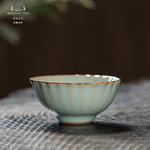 问鼎汝瓷鼎峰系列天青老款菊瓣杯 商品图0