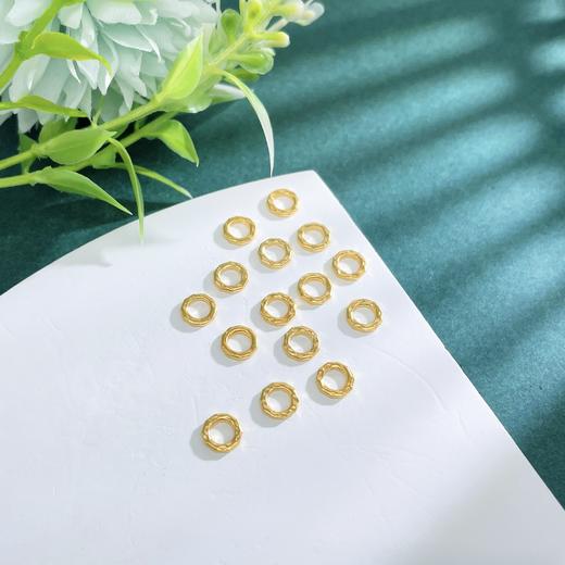 【限时7.5折】【定价黄金】足金999 #盘缠 （无成色字印）古法空心盘缠圈隔片Diy手串配件（单粒直径约6mm，15粒/件）(AKGFSC00542-3)预售产品下单后不退款不退货不换货不补差价 商品图1