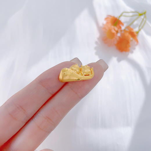 【限时7.5折】【定价黄金】足金 #三合生肖 3D硬金牛蛇鸡手串配件Diy手串配件(V3DSC00540)（预售产品下单后不退款不退货不换货不补差价）（预售产品下单后不退款不退货不换货不补差价） 商品图3