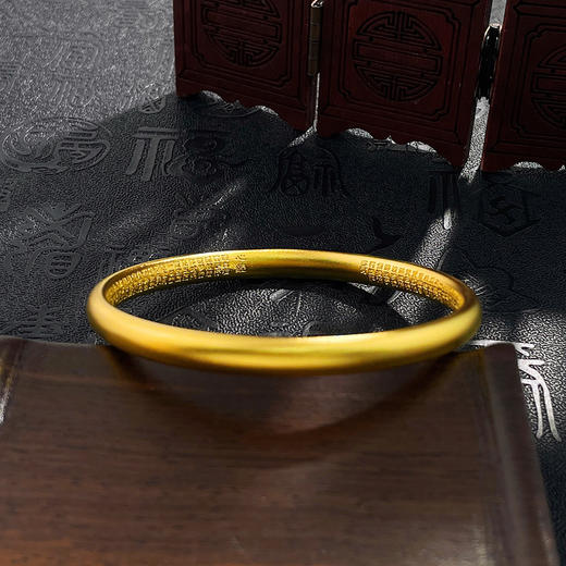 【限时克减150元】足金999.9 古法空心素圈光圈固口内心经泥鳅背手镯（面宽约5.6-6mm，厚约3.9mm）(GFSZW00168-01)（预售产品下单后不退款不退货不换货不补差价） 商品图3