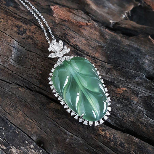 【天然正品】AU750白金镶天然细腻无纹裂冰种叶子（金枝玉叶）翡翠吊坠项链女士现售价：8880！030425AH15 商品图2