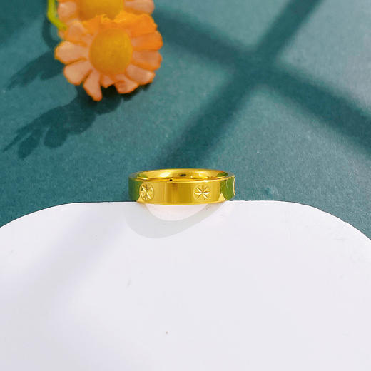 【限时克减150元】足金 #微硬金 无氰5D空心光面米字纹螺丝纹固口戒指(AR5DJZ00065)（预售产品下单后不退款不退货不换货不补差价）（预售产品下单后不退款不退货不换货不补差价） 商品图1