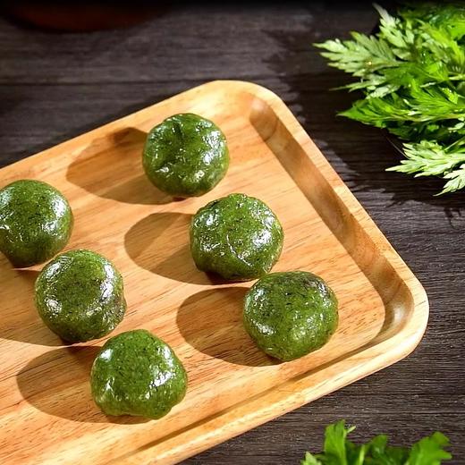 咀香园艾草青团300g 小吃网红零食芝麻味/红豆蛋黄味糕点糯米糍团 商品图6