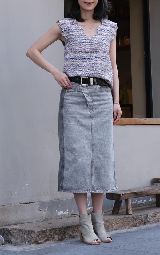 TYNVIE 经典V领背心-蓝色条纹 商品图10