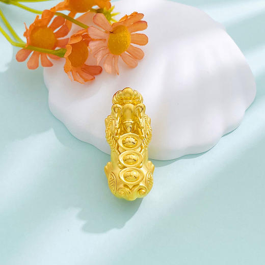 【限时克减128元】足金 #招财纳福 3D硬金空心财字元宝貔貅手串配件Diy手串配件(35.4*16.4mm)(AU3DSC00034-2)预售产品下单后不退款不退货不换货不补差价 商品图1