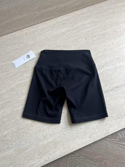 原单正品 Alo Yoga Seamless Ribbed Favorite Short 5寸螺纹运动瑜伽短裤，四个色
尺码S M L 商品图6