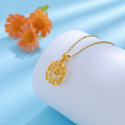 【限时7.5折】【定价黄金】足金999 5G黄金镂空绕线几何形吊坠（不含链子）(5GDZ00548)（预售产品下单后不退款不退货不换货不补差价） 商品图1