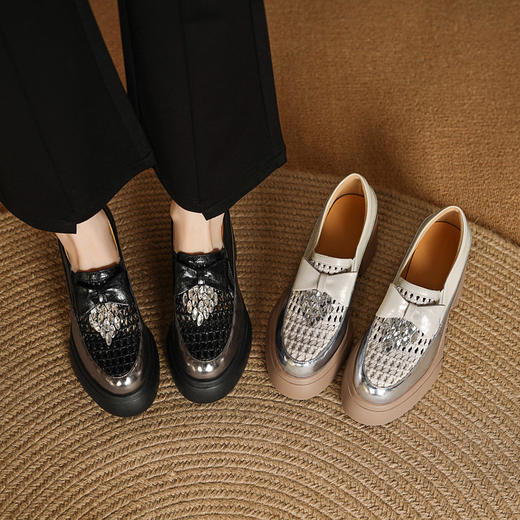 【预售5天】里外全皮乐福鞋松糕跟圆头镂空蝴蝶结水钻深口单鞋休闲鞋厚底鞋MLD&A237 商品图4