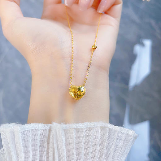 【限时克减150元】足金999 #怦然心动 5G黄金空心鱼鳞爱心心形调节套链(AG5GTL00525)（预售产品下单后不退款不退货不换货不补差价） 商品图2