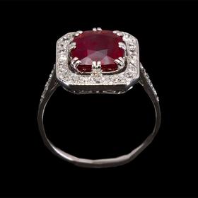 独角鹿西洋古董 1920-1930年代法国出品装饰艺术风格铂金镶嵌缅甸无烧红宝石及钻石戒指