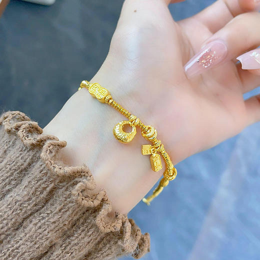 【限时克减150元】足金999.9 #非凡福佑 #小胖福 闪碎金空心小胖福招财吊饰平安金圈调节手链（内里为足金链）(AEWSL00046)（预售产品下单后不退款不退货不换货不补差价） 商品图0