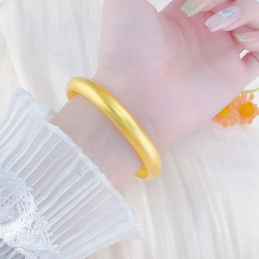 【限时克减150元】足金999.9 #超轻 古法空心固口手镯光圈扁形素圈手镯（面宽约9.5-9.9mm)(AIGFSZ00873-5)预售产品下单后不退款不退货不换货不补差价） 商品图0